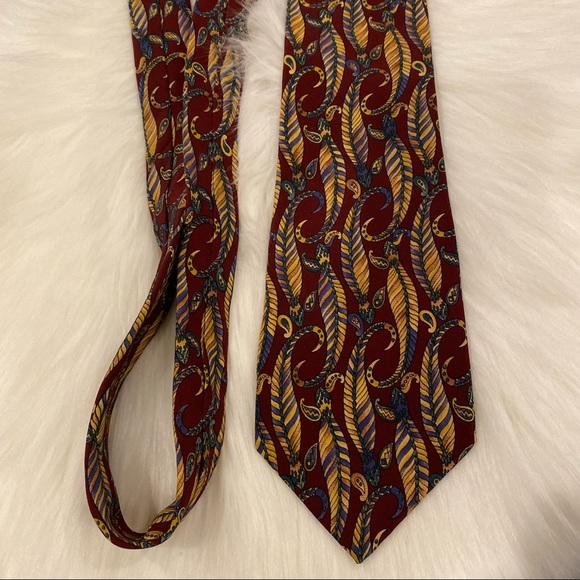 Metropolitan Museum of Art Blue Red Neck Tie - Picture 8 of 8